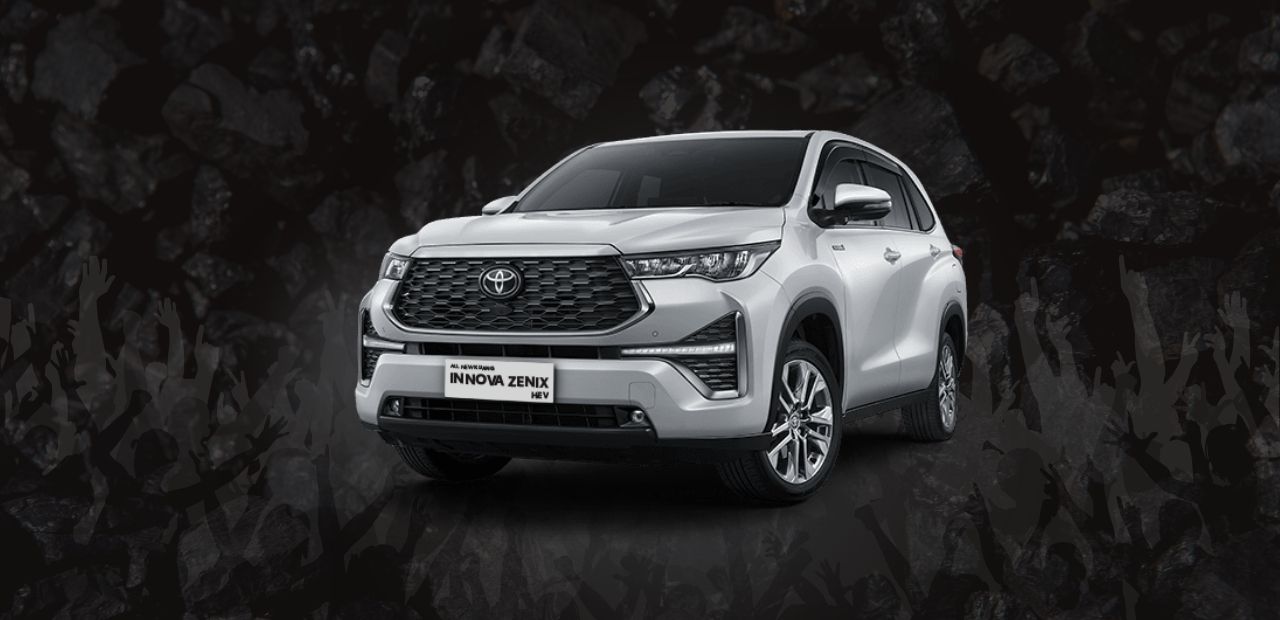 Sewa Innova Zenix Hybrid Jogja