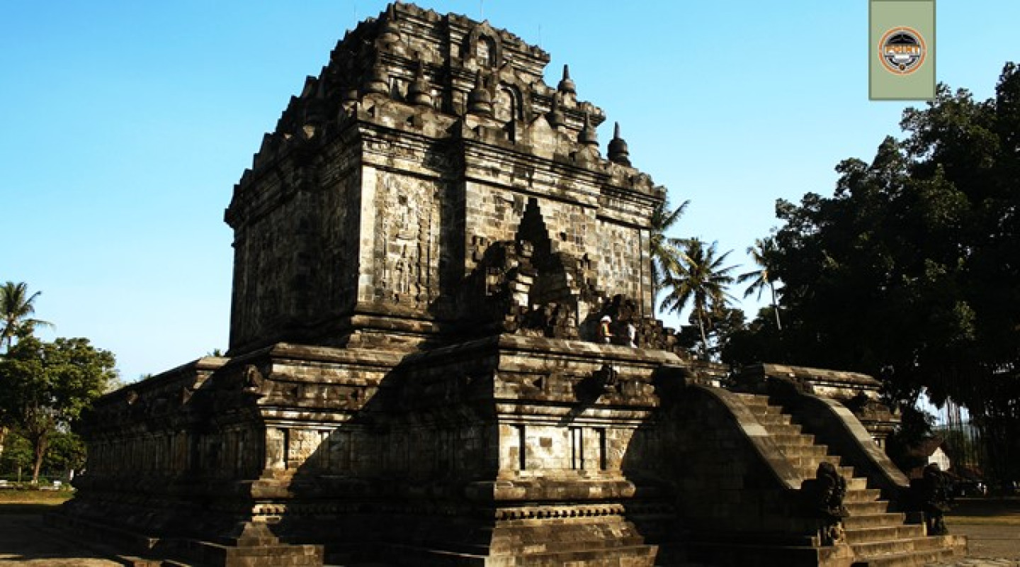 Candi Mendut Magelang