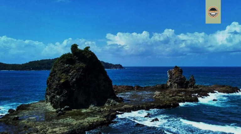 Pantai Watulumbung Gunungkidul