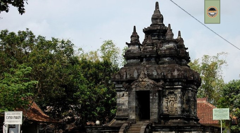 Candi Pawon Magelang